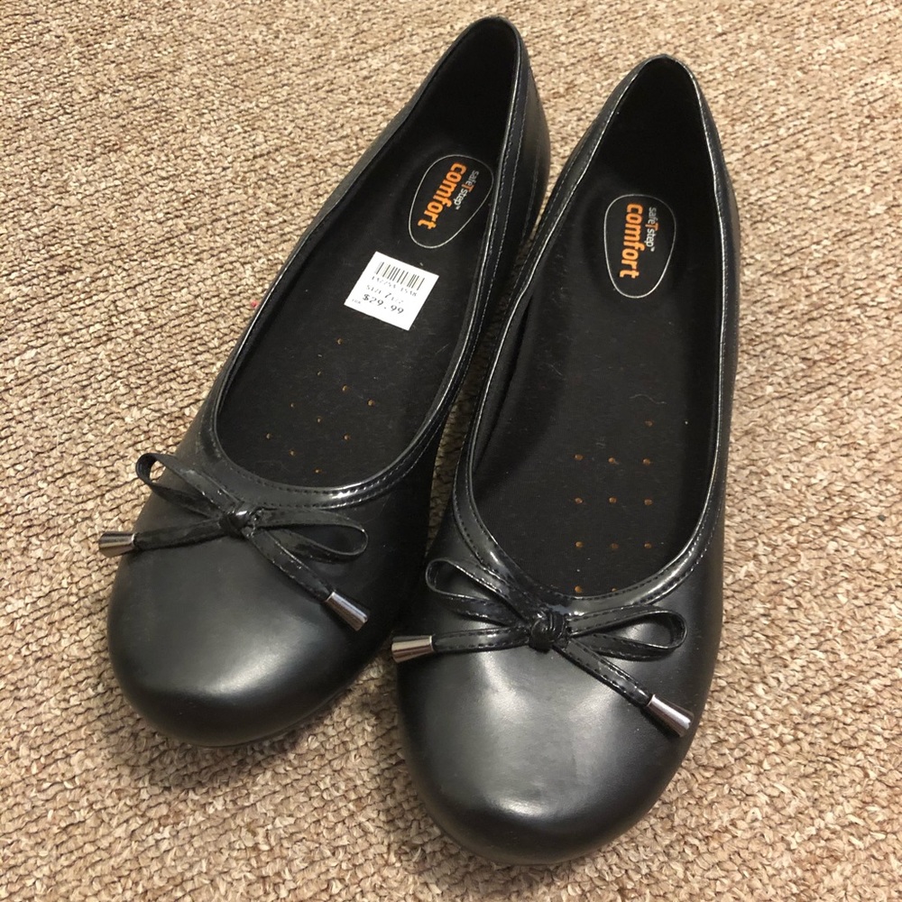 Black Comfort Flats